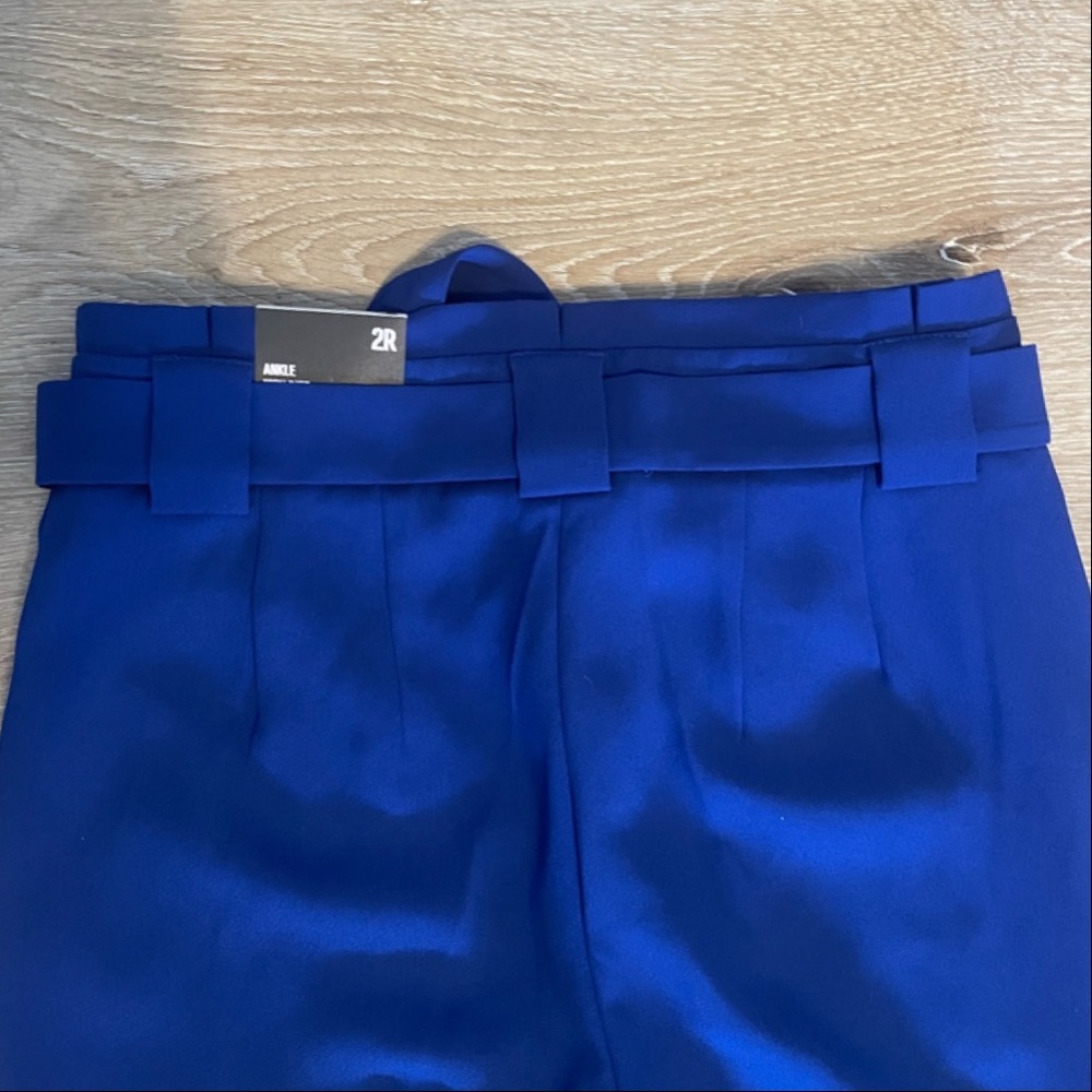 Express Royal Blue High-Waist Cropped Tapered Pants with Belt - Picture 5 of 8